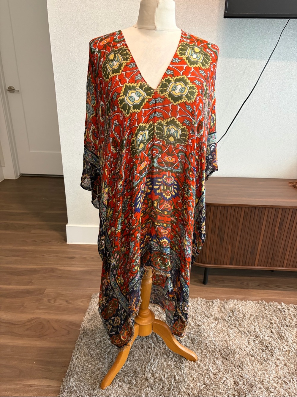 Bohemian Red Floral V-Neck Poncho